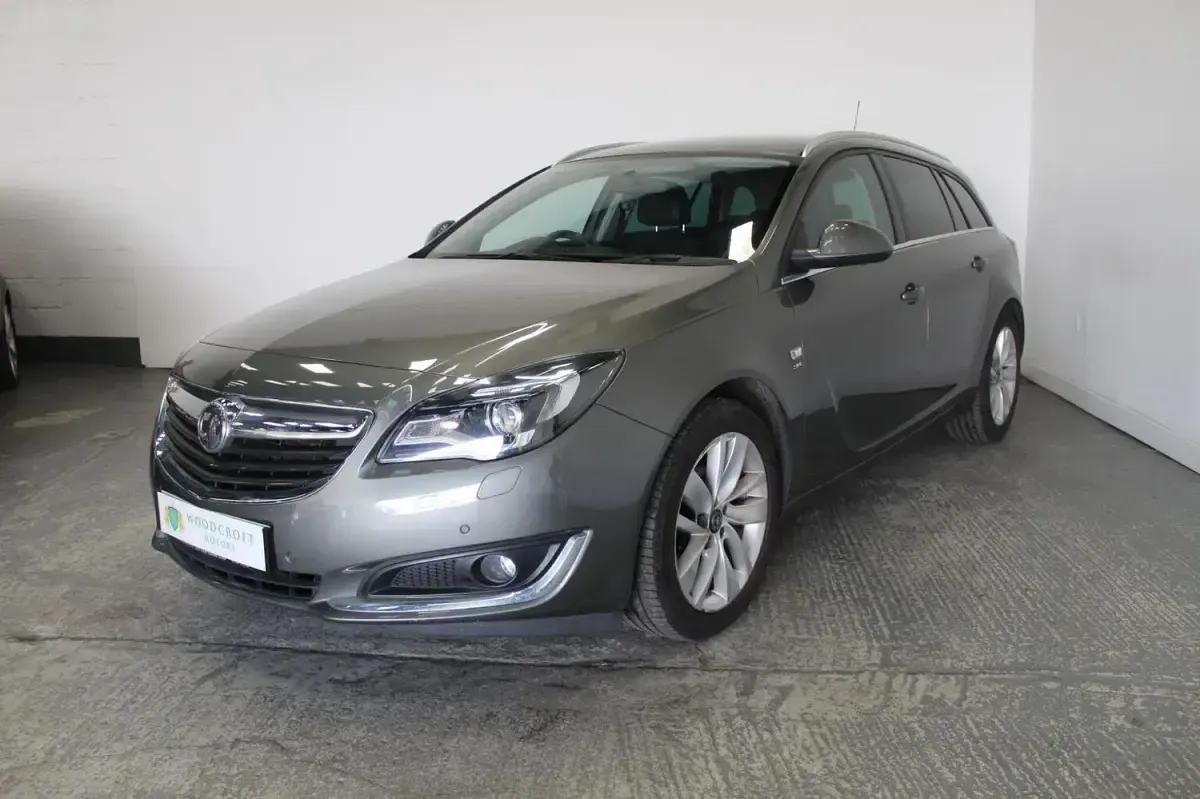 Używany Vauxhall Insignia SRi 2016 Szary Kombi