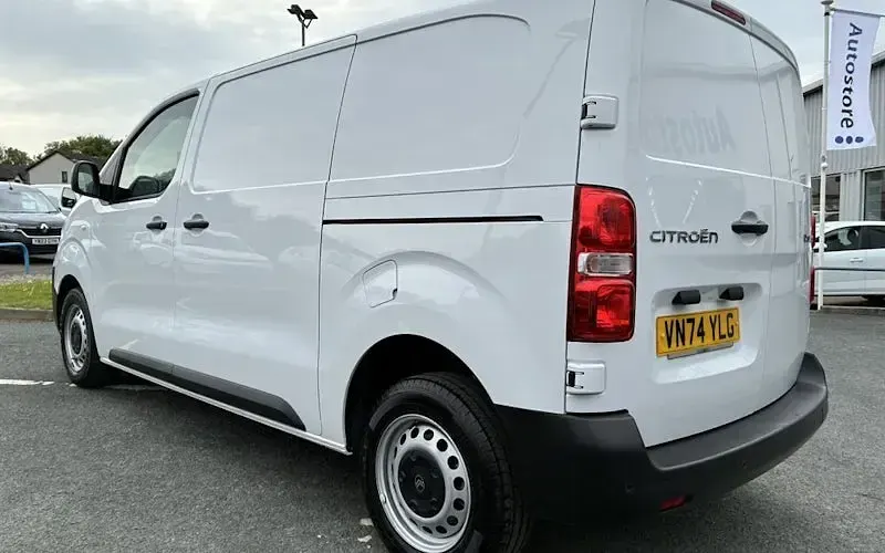 Używany Citroën Dispatch 120 KM (88 kW) 2025 Minivan