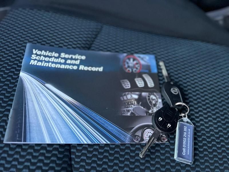 Used Nissan Note Acenta Premium 2015 Black Hatchback