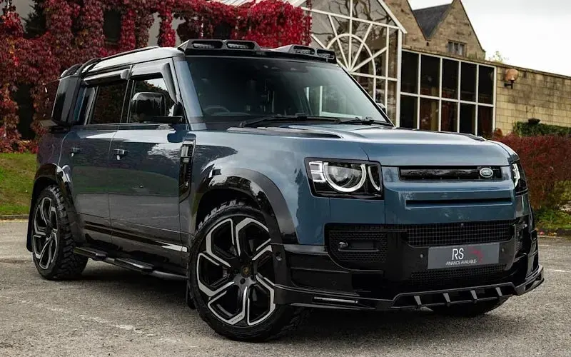 Begagnad Land Rover Defender HSE Dynamic 300 HK (220 kW) 2024 Kombi