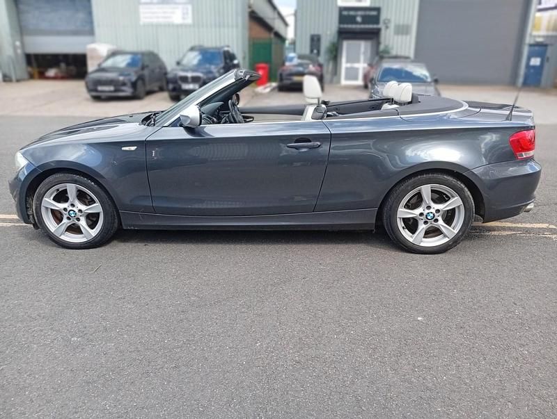 Usado BMW 118 Cabriolet Exclusive 2012 Cinzento Cabrios
