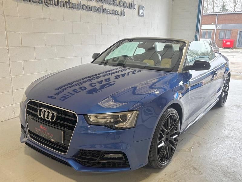 Begagnad Audi A5 Cabriolet S-Line 2016 Blå Cab