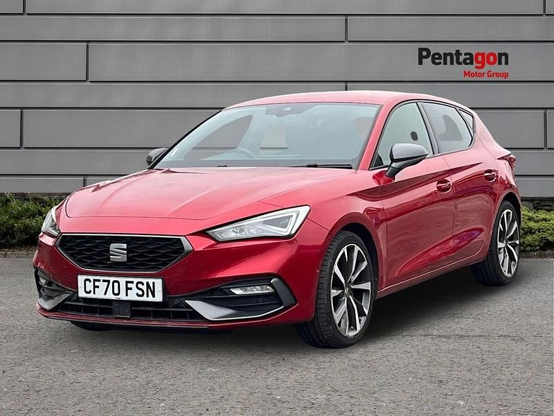 Used Seat Leon FR Sport 150 HP (110 kW) 2021 Red Hatchback