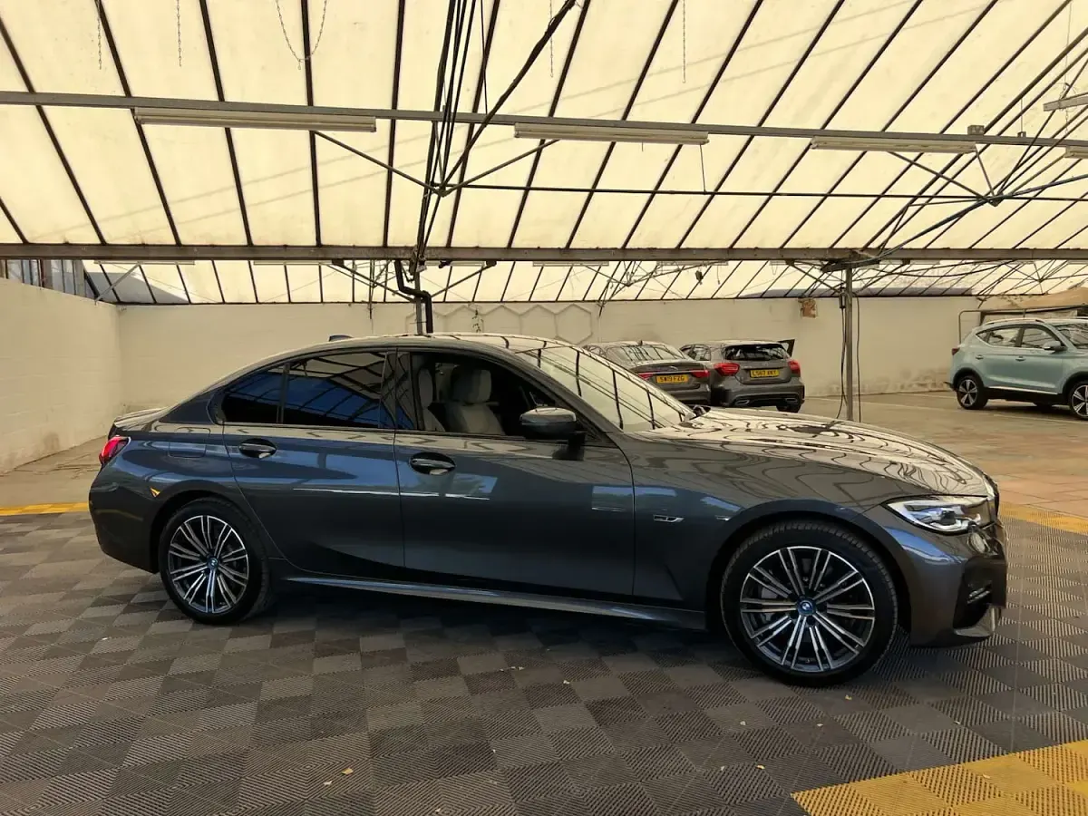 Used BMW 330e M Sport 292 HP (214 kW) 2022 Mineral grey Sedan