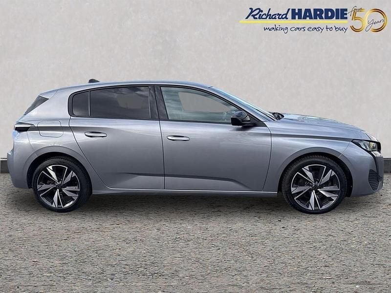 Used Peugeot 308 Allure 129 HP (94 kW) 2022 Grey Hatchback
