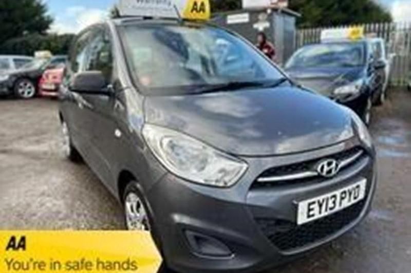 Used Hyundai i10 Classic 85 HP (62 kW) 2013 Grey Hatchback