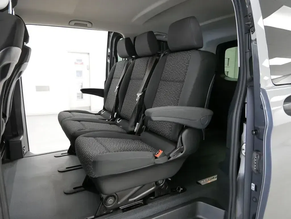Used Mercedes Vito Premium 190 HP (139 kW) 2021 Grey Van
