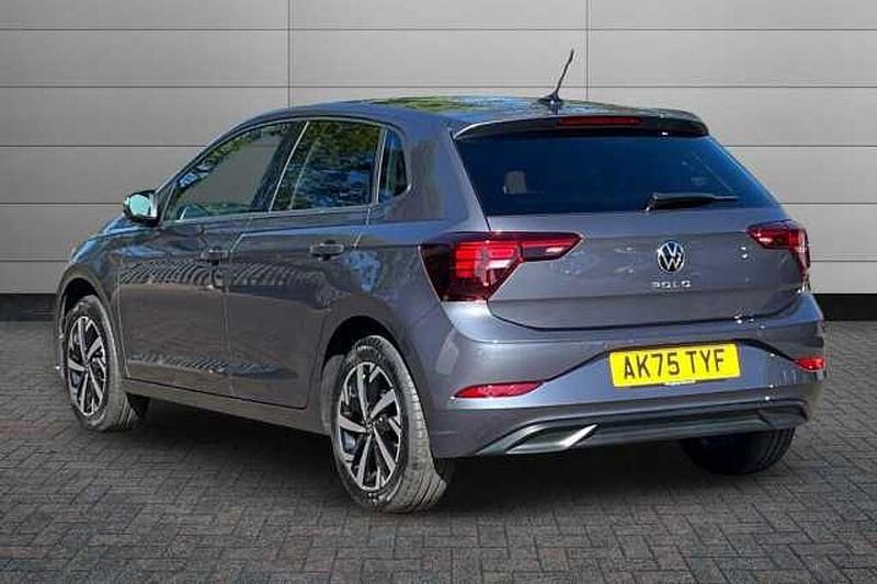 Używany VW Polo Match 95 KM (69 kW) 2026 Szary Hatchback