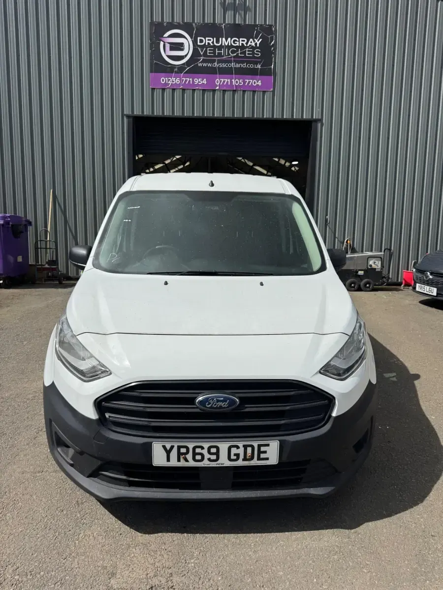 Used Ford Transit Connect S 100 HP (73 kW) 2019 White MPV
