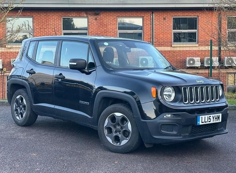 Black Used 2015 Jeep Renegade Sport SUV | £6,877 (Fair price) - Image 1/3