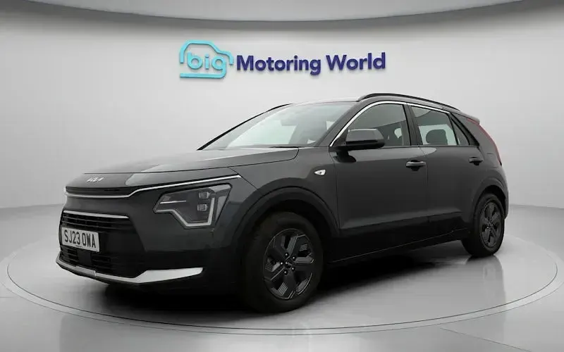 Used Kia Niro 141 HP (103 kW) 2023 Grey SUV