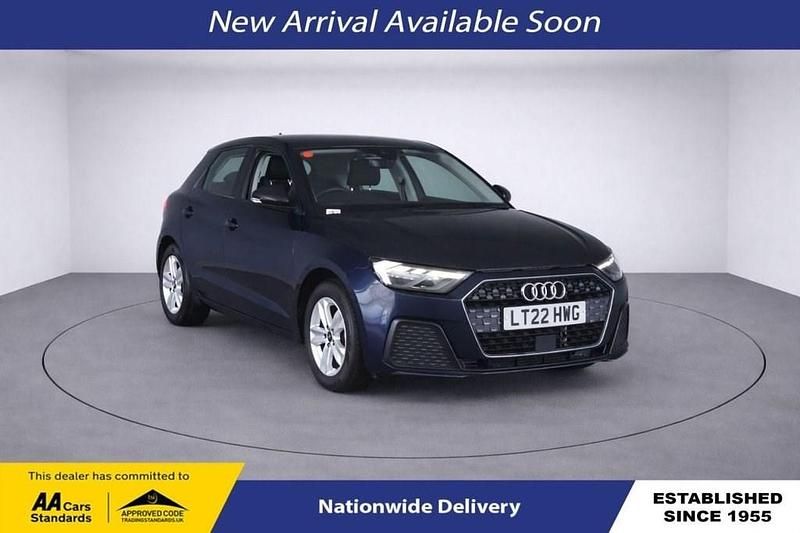 Usado Audi A1 Business 2022 Azul SUV