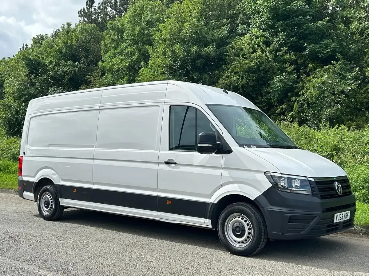 Used VW Crafter Trendline 140 HP (102 kW) 2023 White Van