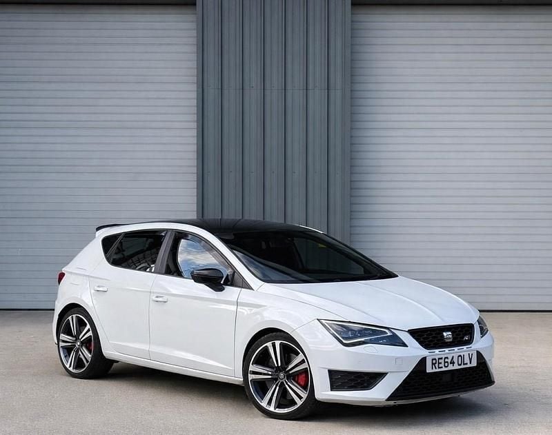 Used Seat Leon CUPRA 360 HP (264 kW) 2014 White Hatchback