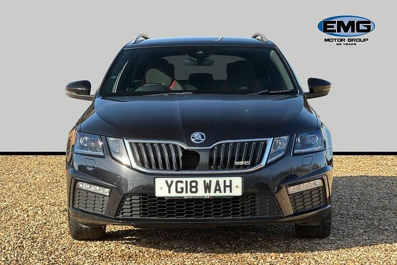 Used Skoda Octavia vRS 184 HP (135 kW) 2018 Black Estate