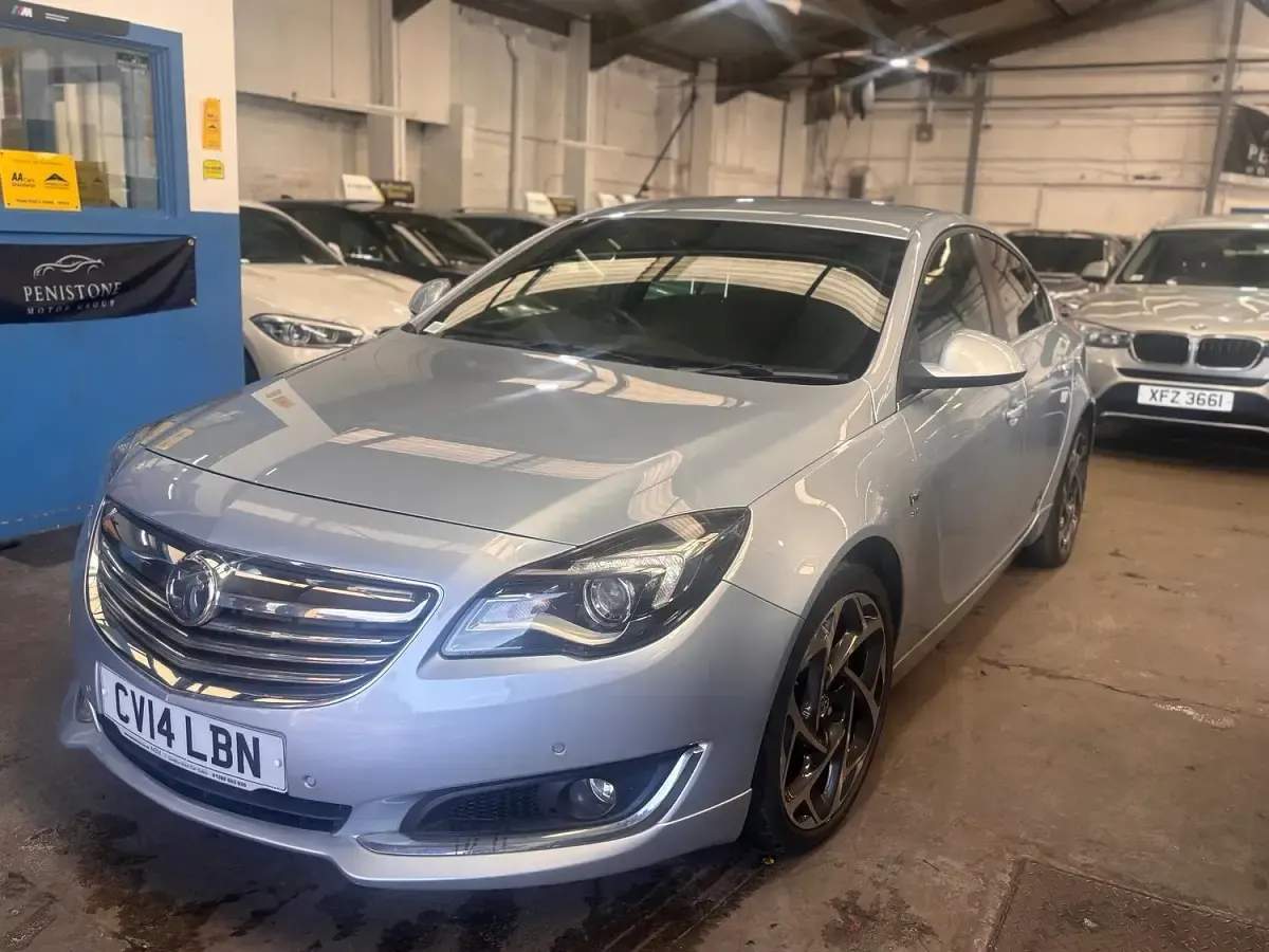 Used Vauxhall Insignia SRi 2014 Silver Hatchback