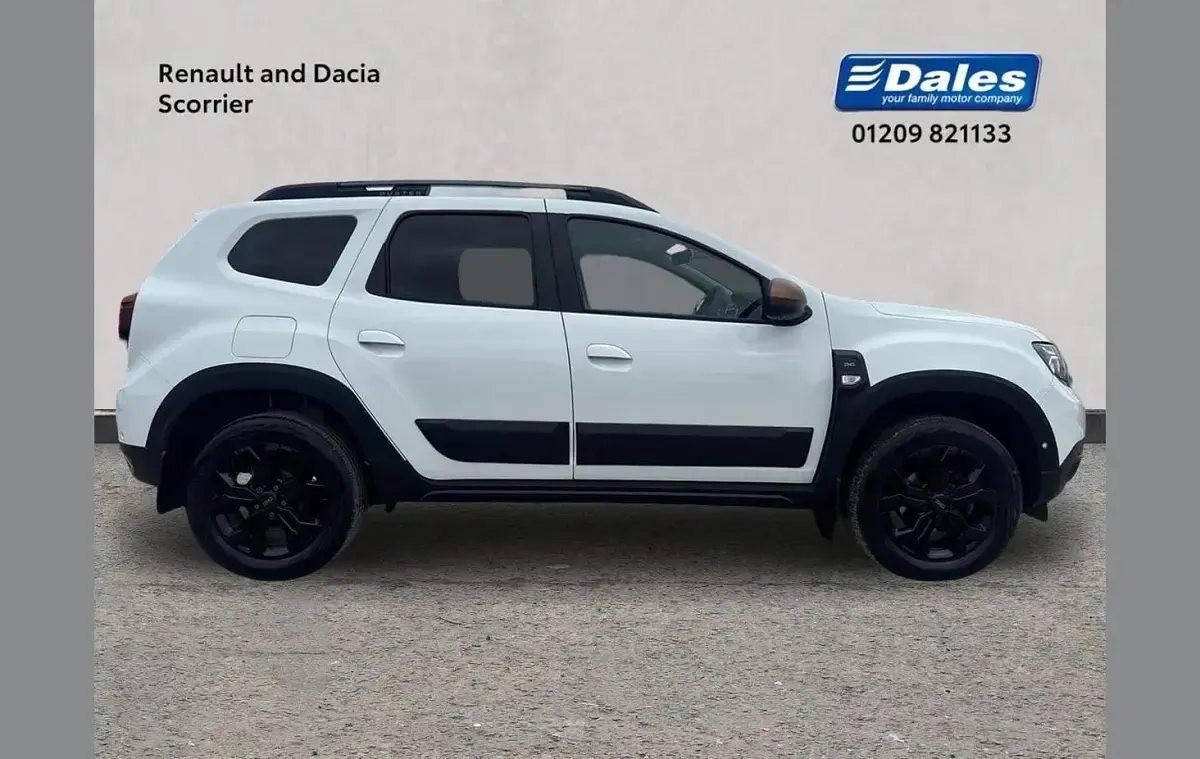 Used Dacia Duster Extreme 130 HP (95 kW) 2024 White SUV