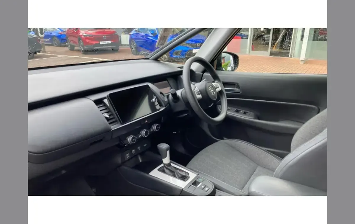 Used Honda Jazz Hybrid 109 HP (80 kW) 2023 Black Hatchback