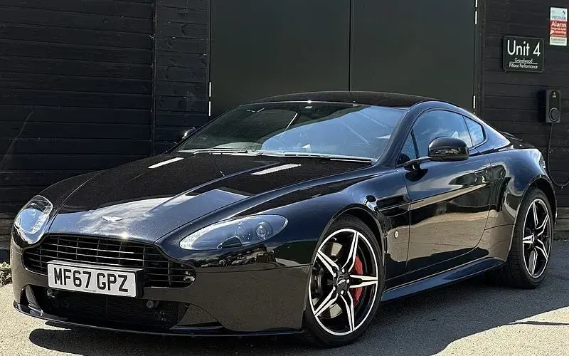Used Aston Martin V8 Vantage 436 HP (320 kW) 2017 Black Coupe