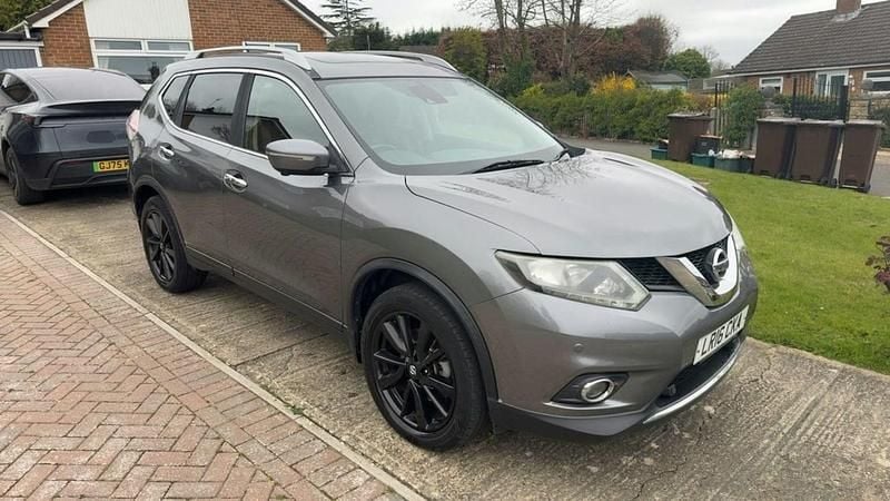 Used Nissan X-Trail N-TEC 130 HP (95 kW) 2016 Grey SUV