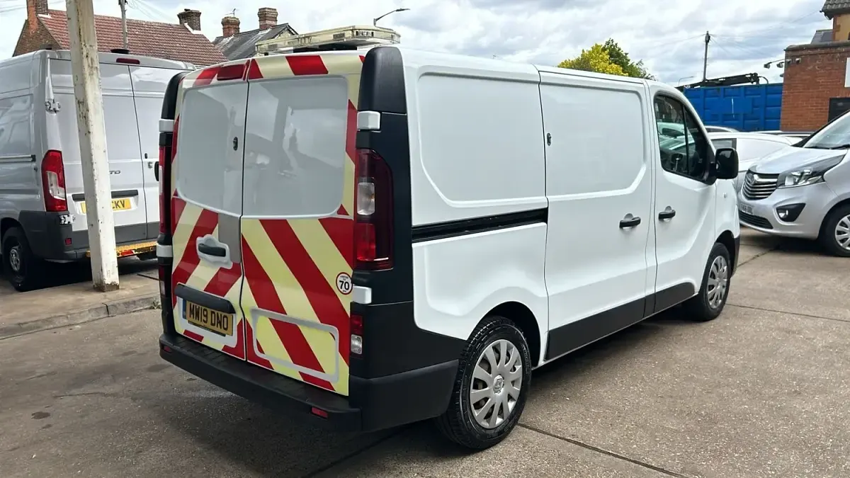 Used Renault Trafic Business 2019 White MPV