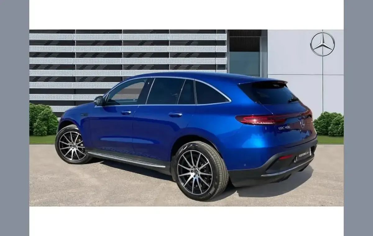 Used Mercedes EQC400 AMG line 300 kW (408 HP) 2023 Spectral blue metallic SUV