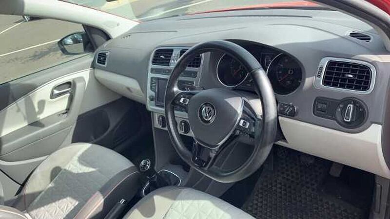 Used 2017 VW Polo Beats Hatchback | £10,495 (Fair price) - Image 1/4