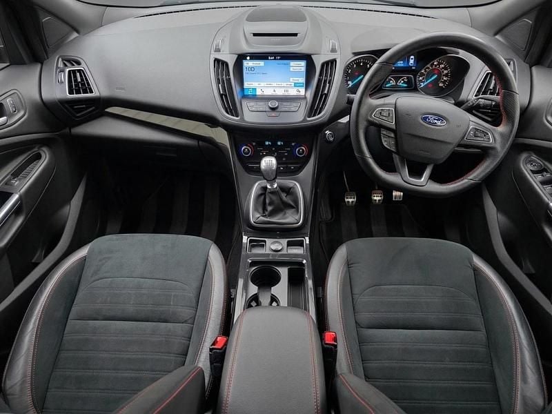 Used Ford Kuga ST-Line 150 HP (110 kW) 2019 Red SUV