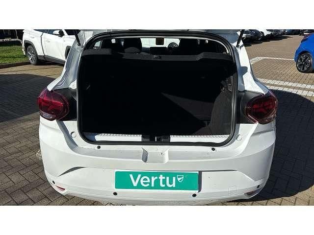 Used Dacia Sandero Expression 91 HP (66 kW) 2023 White Hatchback