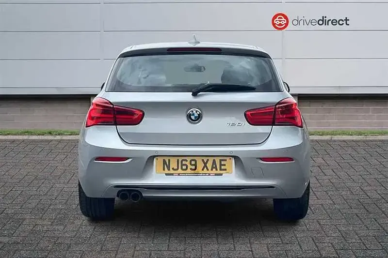 Used BMW 120 Sport Line 184 HP (135 kW) 2019 Silver Hatchback