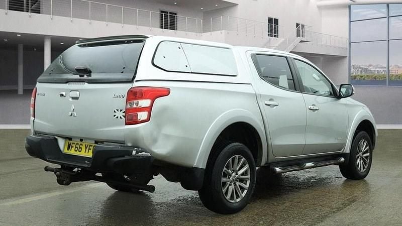 Used Mitsubishi L200 Warrior 2016 Silver Pickup