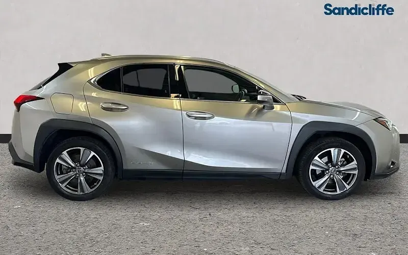 Used Lexus UX 150 kW (204 HP) 2022 SUV