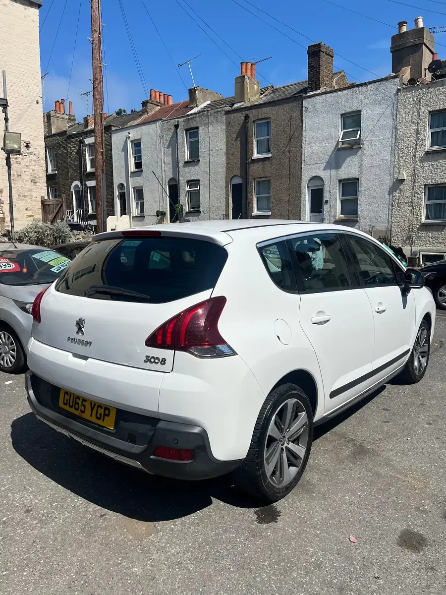 Used Peugeot 3008 Active 2015 White Estate