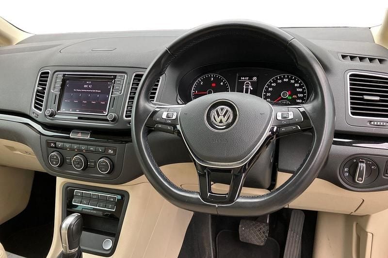 Used VW Sharan SEL 177 HP (130 kW) 2019 Brown MPV