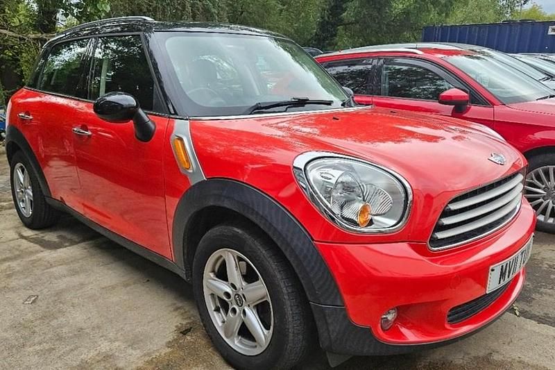 Red Used 2011 Mini Cooper Countryman SUV | £4,795 (Good price) - Image 1/1