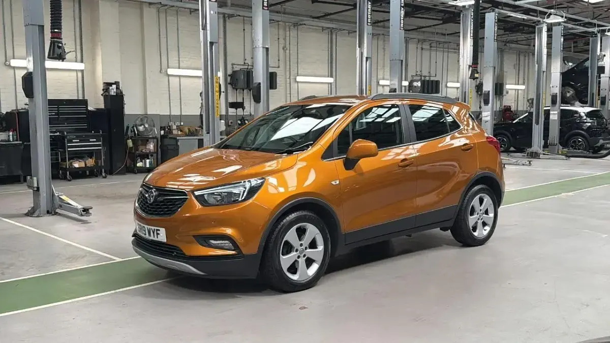 Used Vauxhall Mokka X Elite 138 HP (101 kW) 2019 Orange SUV