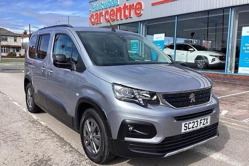 Used Peugeot Rifter Allure 2023 Grey MPV