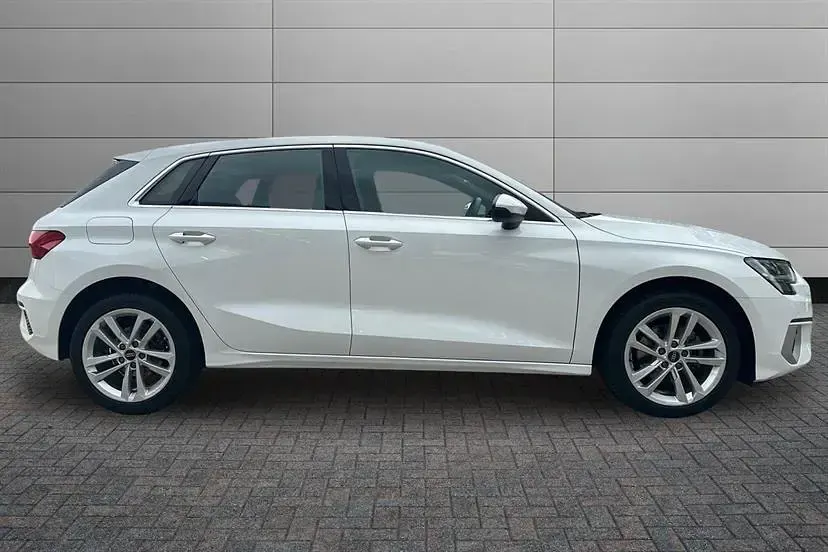 Used Audi A3 Sport 110 HP (80 kW) 2024 White Hatchback