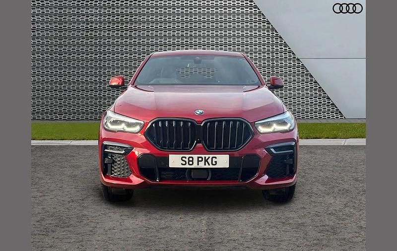 Used BMW X6 M Sport 281 HP (206 kW) 2022 Red SUV