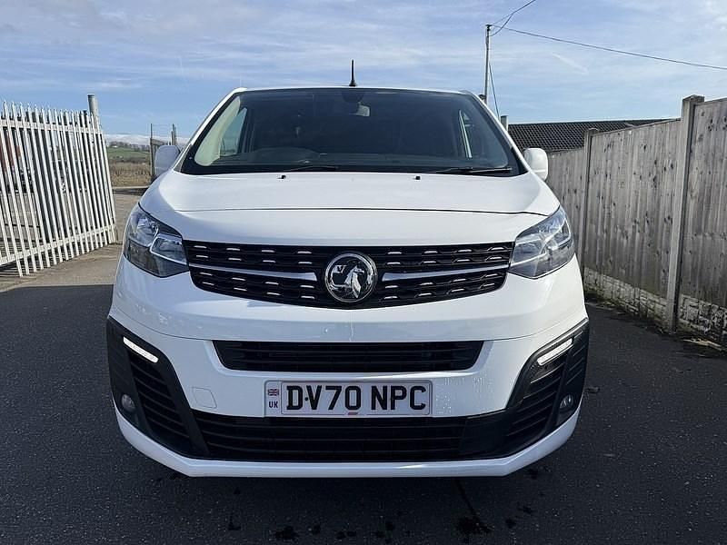 Used Vauxhall Vivaro Sportive 100 HP (73 kW) 2020 White MPV
