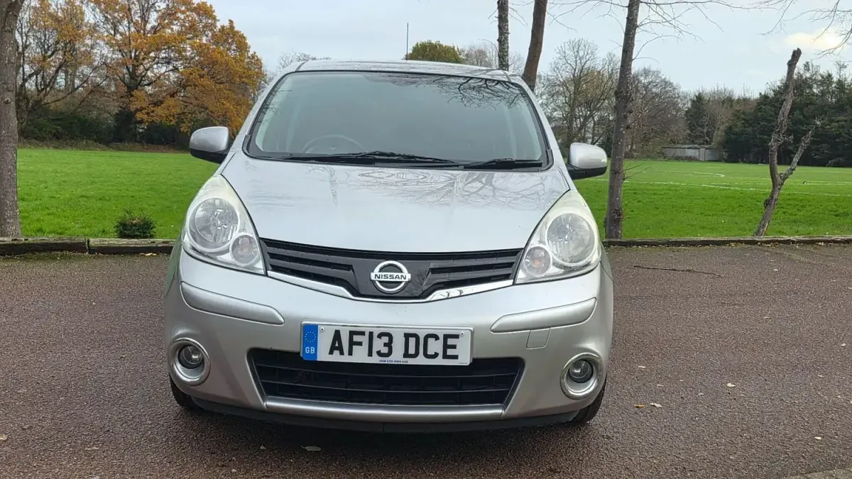 Używany Nissan Note N-TEC 2013 Srebrny Hatchback