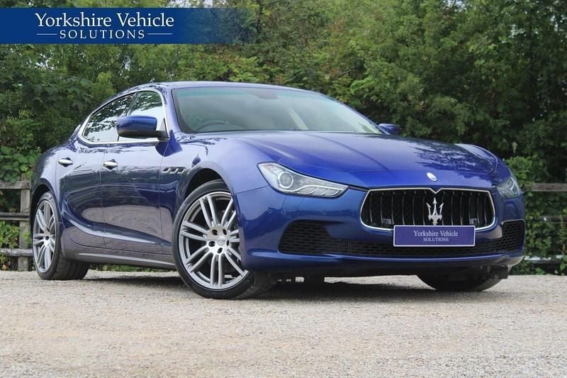 Used Maserati Ghibli 410 HP (301 kW) 2015 Blue Sedan