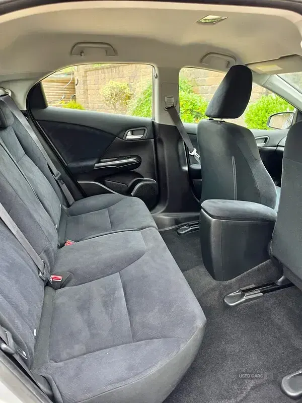 Used Honda Civic SE 142 HP (104 kW) 2012 Silver Hatchback