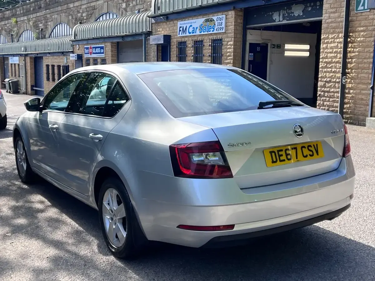 Used Skoda Octavia SE 150 HP (110 kW) 2018 Silver Hatchback