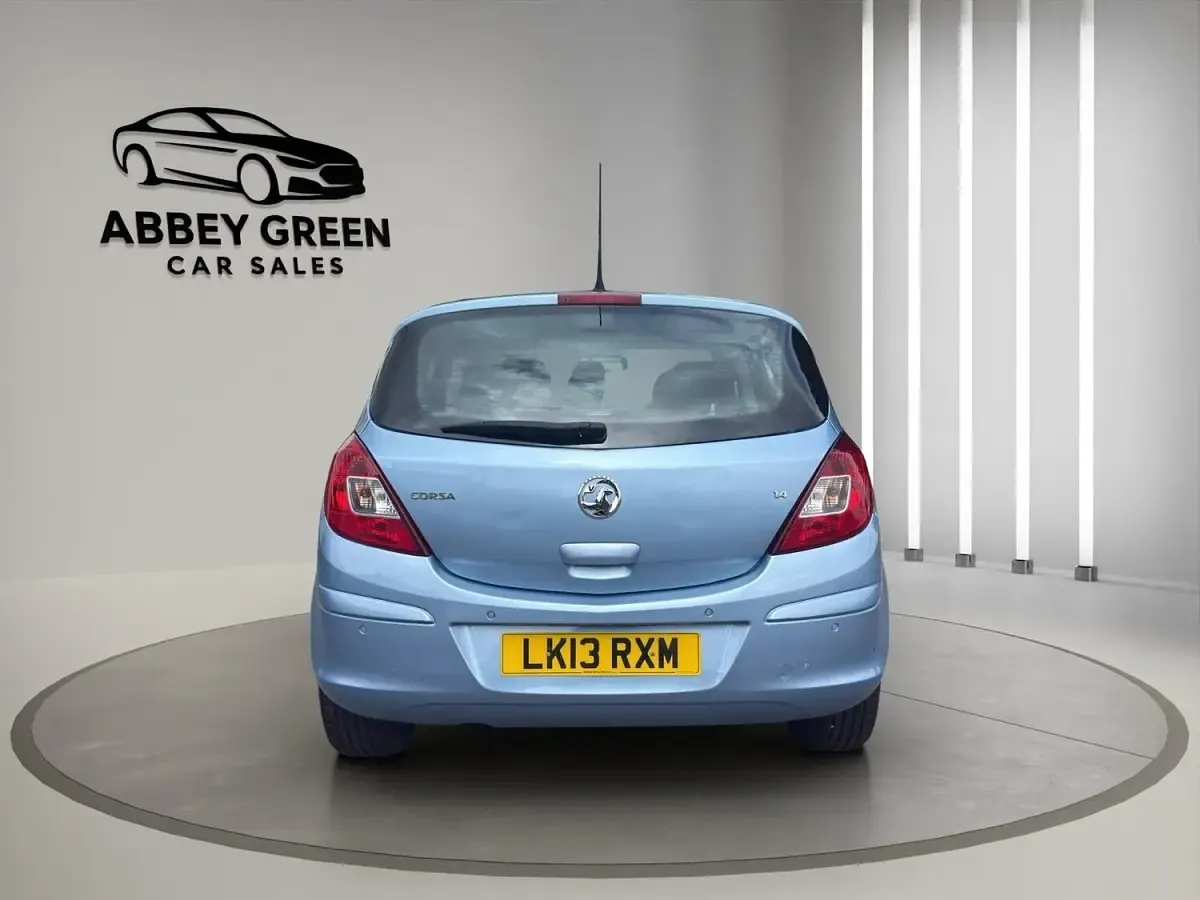 Used Vauxhall Corsa 90 HP (66 kW) 2013 Blue Hatchback