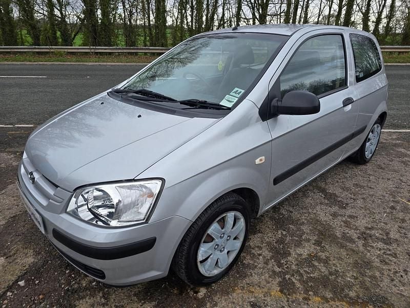 Second-hand Hyundai Getz 2005 Argintiu Hatchback