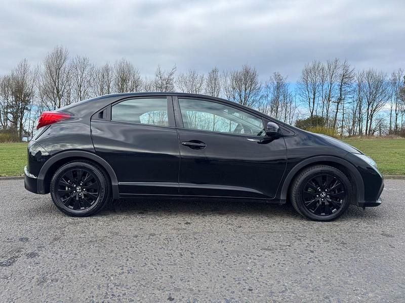Used Honda Civic ES 120 HP (88 kW) 2013 Black Hatchback