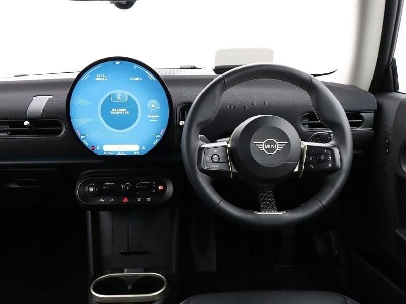 Used Mini Cooper S Classic 201 HP (147 kW) 2024 Silver Hatchback