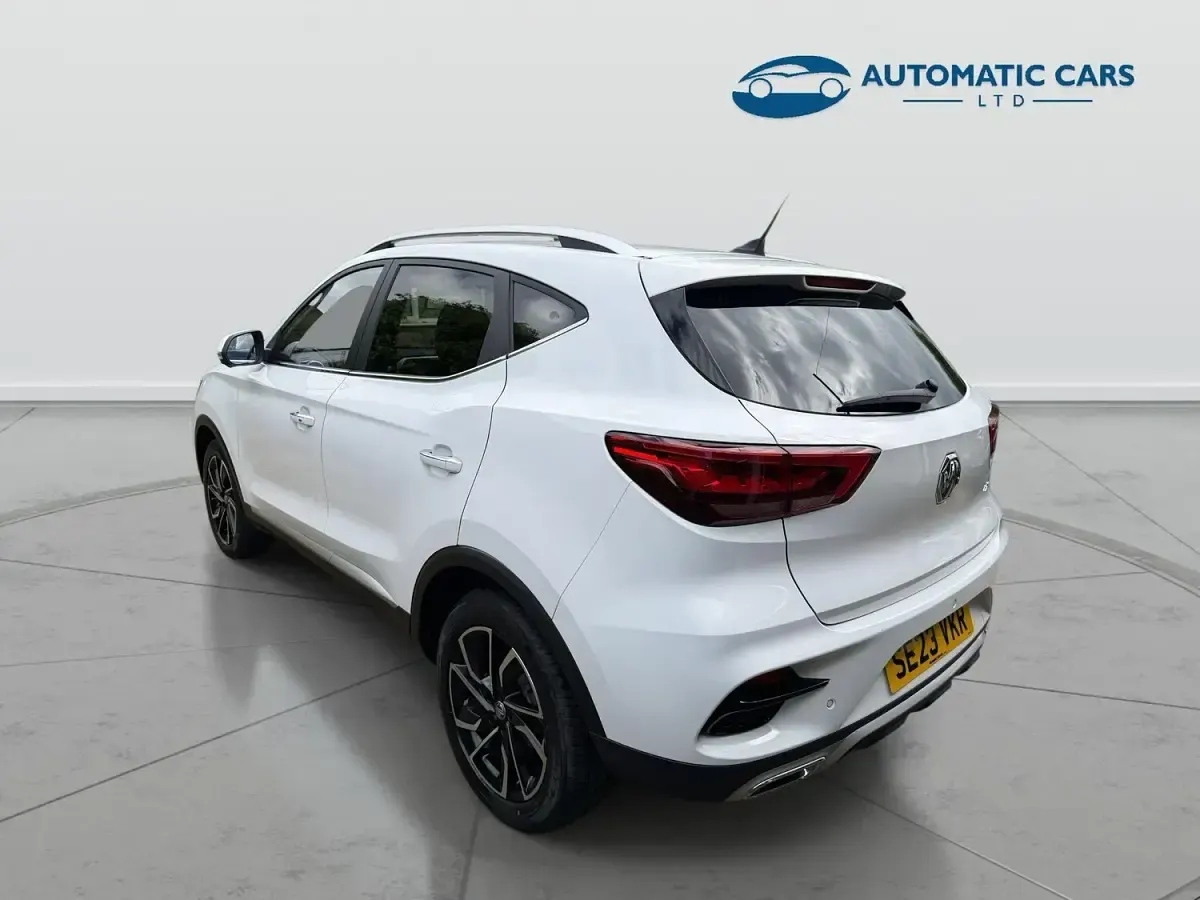 Used MG ZS Exclusive 111 HP (81 kW) 2023 White SUV