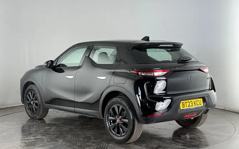 Usado DS Automobiles DS3 Crossback Performance 101 HP (74 kW) 2024 SUV